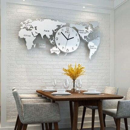 Stor väggklocka världskarta i svart akryl