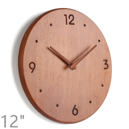 Rund väggklocka i ljust trä 40 cm