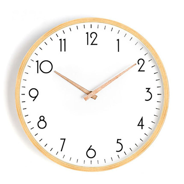 Rund Väggklocka i Ljust Trä