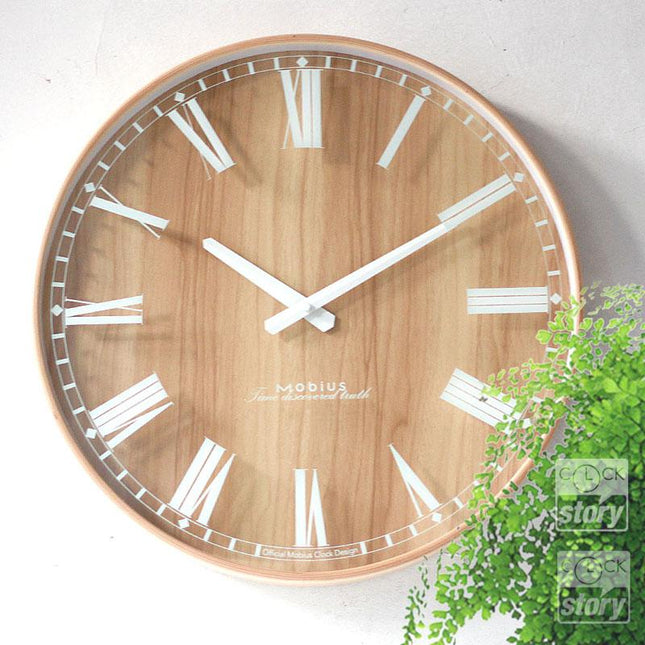 Minimalistisk Väggklocka med Träurtavla