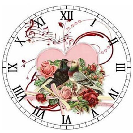 Väggklocka i lantlig stil med blommor