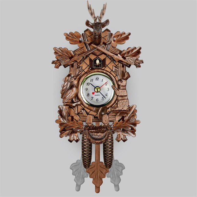 Traditionellt gökur i trä för vägg