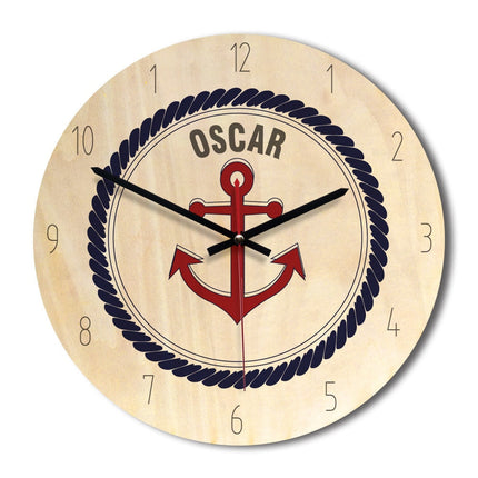 Väggklocka i trä med flygplan för barnrum