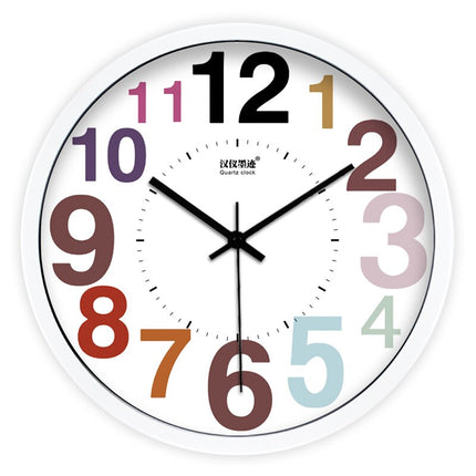 Färgglad Väggklocka med Träplankor Design