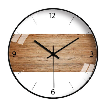 Modern väggklocka i trädesign 30 cm