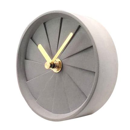 Liten modern bordsklocka för skrivbord