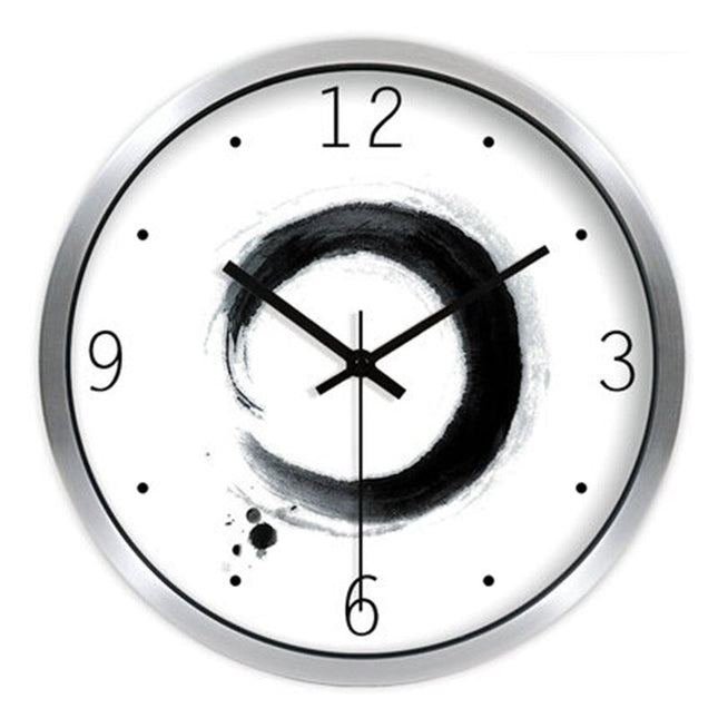 Minimalistisk väggklocka i zen-stil