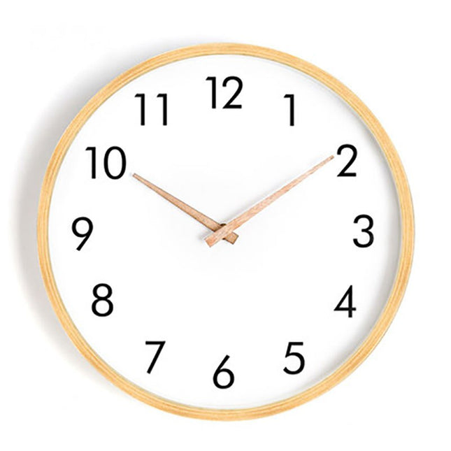 Rund Väggklocka i Ljust Trä