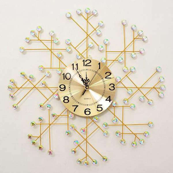 Stor modern väggklocka med kristaller