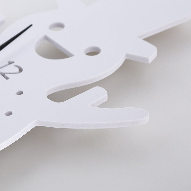 Väggklocka för barn i snögubbeform