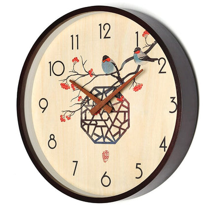 Väggklocka i trä med bambu motiv