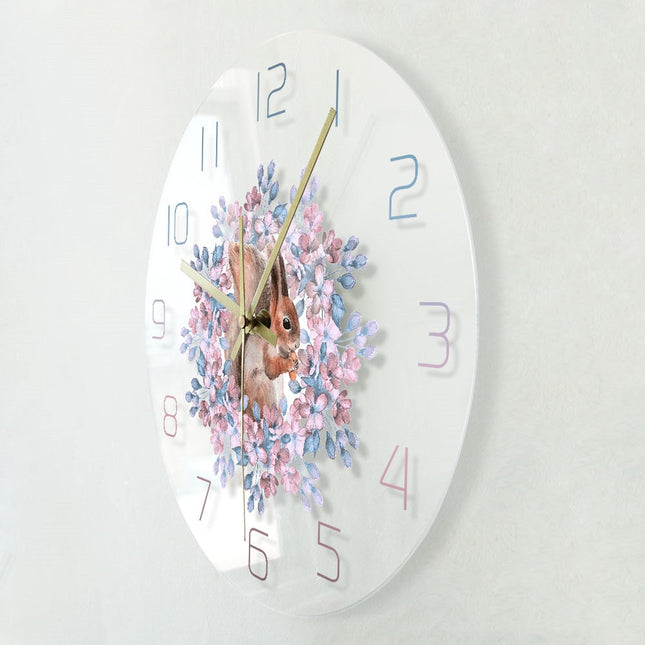 Söt LED väggklocka med ekorrmotiv