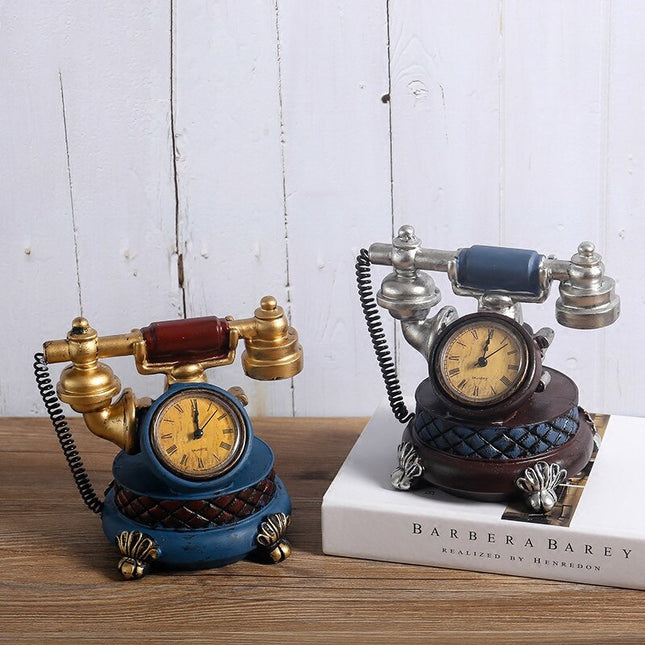 Retro bordsklocka i form av telefon