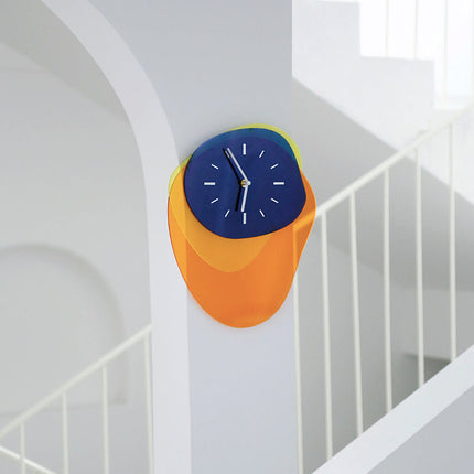 Tystgående väggklocka för barnrum design