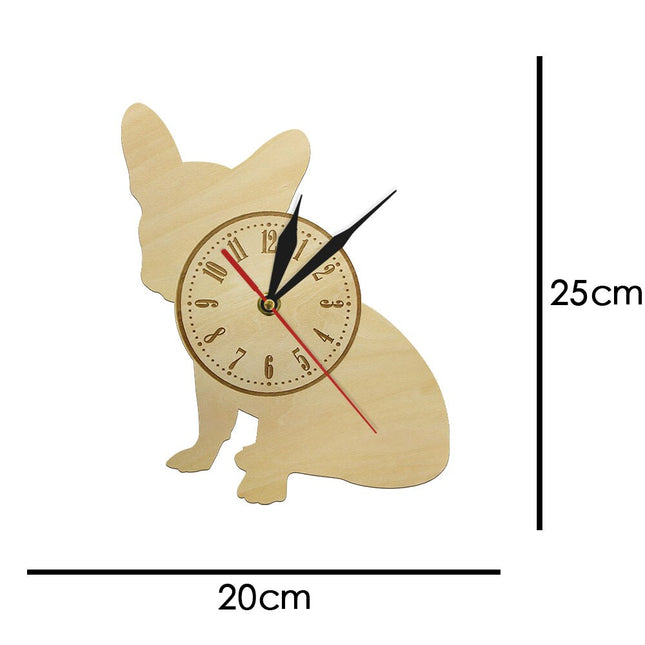 Väggklocka i trä hundsiluett design