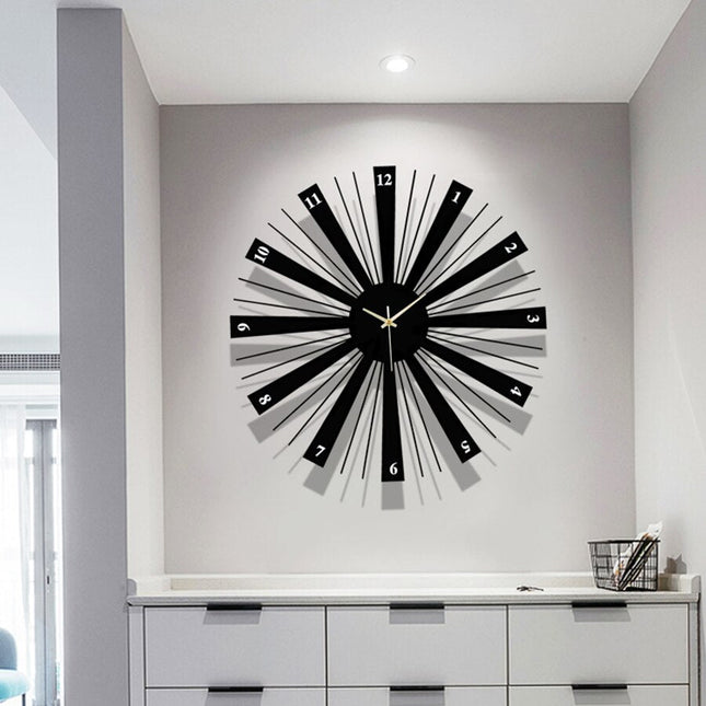 Modern Väggklocka med Solstråle Design
