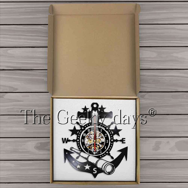 Vinylklocka med ankare marint tema