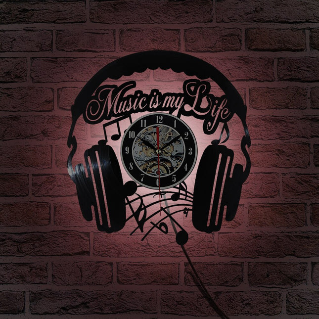 Vinyl väggklocka med hörlurar design