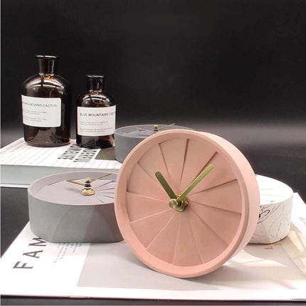 Liten modern bordsklocka för skrivbord