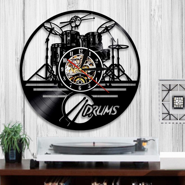 Vinyl väggklocka med trumset motiv