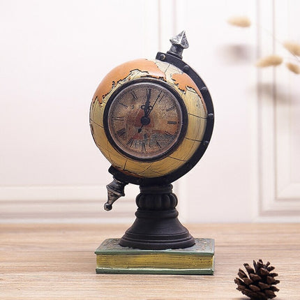 Originell bordsklocka i form av jordglob