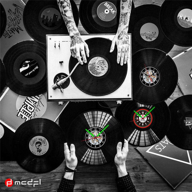 Väggklocka vinylskiva motorcykel röd grön