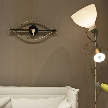 Retro väggklocka i form av öga