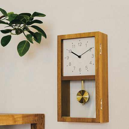 Vintage pendelklocka i trä för bord