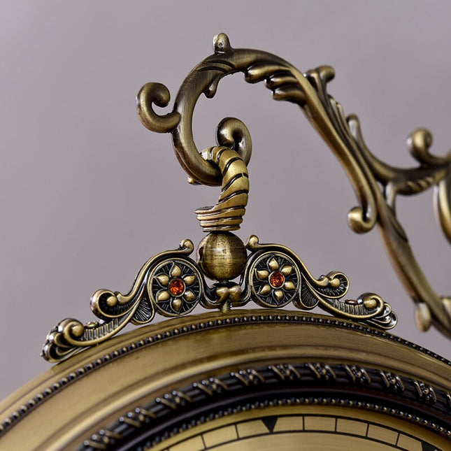 Antik dubbelsidig stationsklocka för vägg