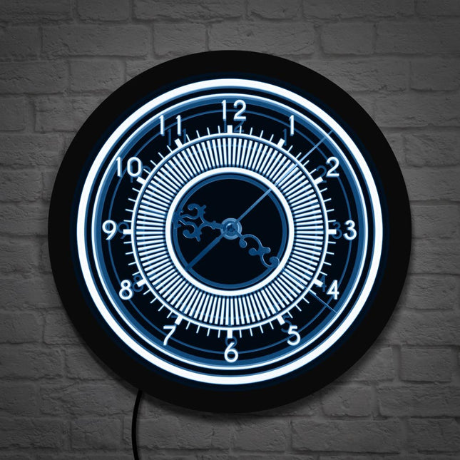 Lysande väggklocka med modern LED-design