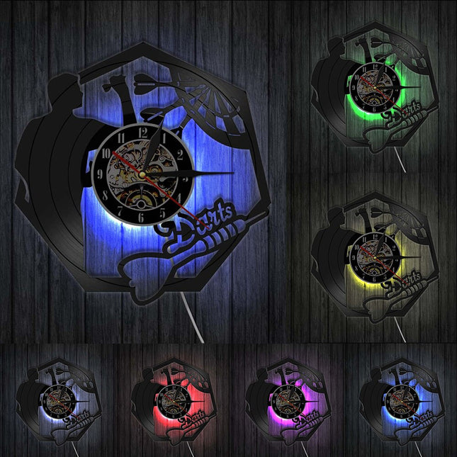 Väggklocka med dart motiv vinylskiva