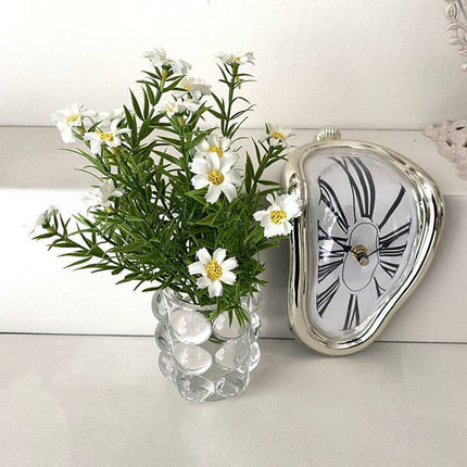 Smältande klocka i Salvador Dali-stil