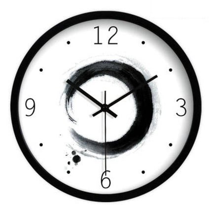 Minimalistisk väggklocka i zen-stil