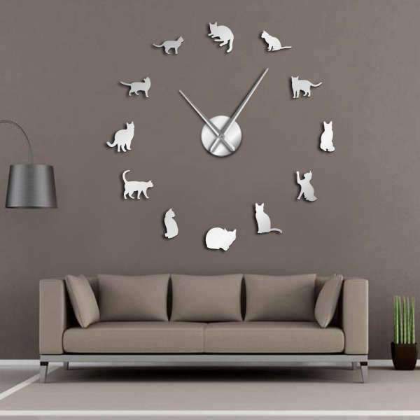 DIY väggklocka med söta kattsilhuetter