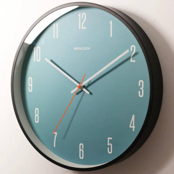 Modern Skandinavisk Väggklocka Ljusblå Färg