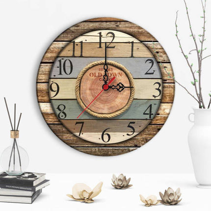 Maritim väggklocka i trä med rep