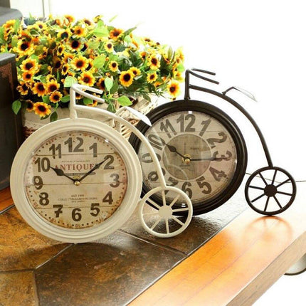 Collection image for: Liten Väggklocka